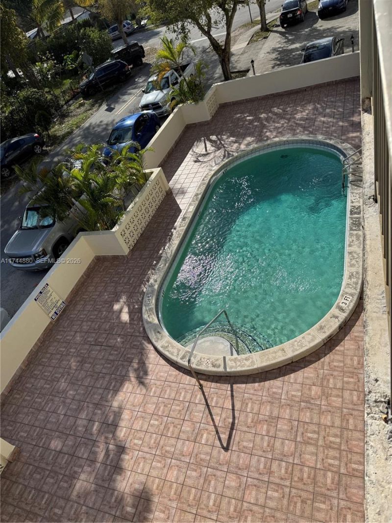 1225 NE 124th St, Unit 33A, North Miami, FL 33161 Photo
