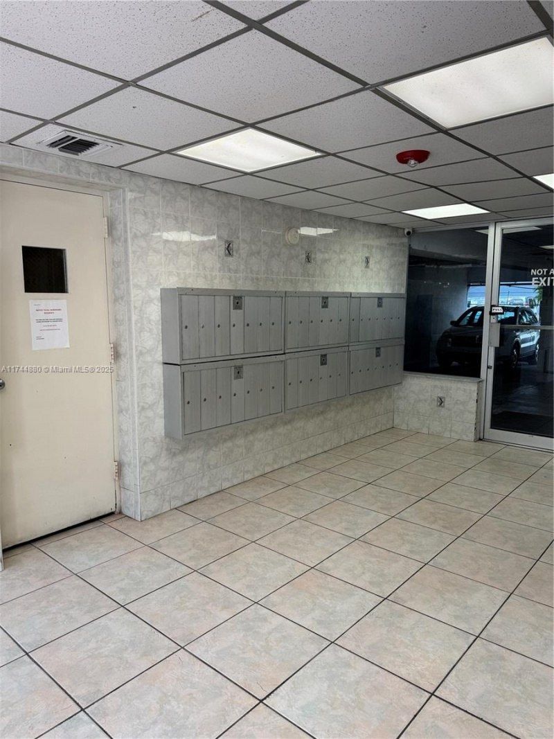 1225 NE 124th St, Unit 33A, North Miami, FL 33161 Photo