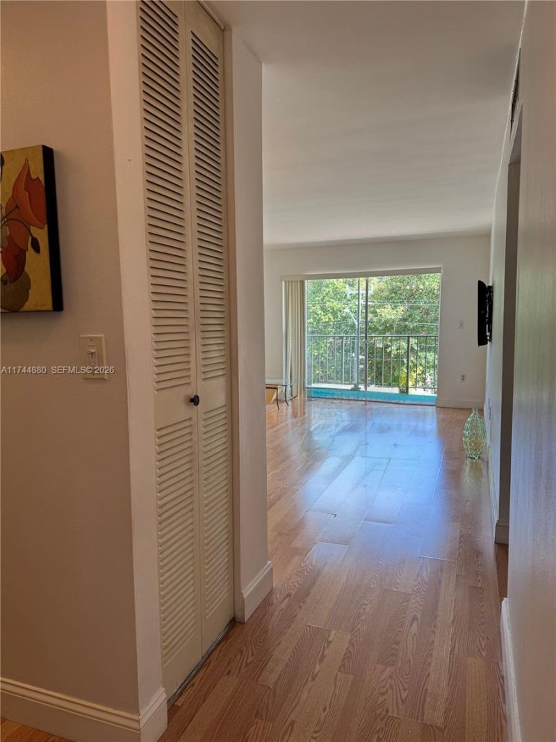 1225 NE 124th St, Unit 33A, North Miami, FL 33161 Photo