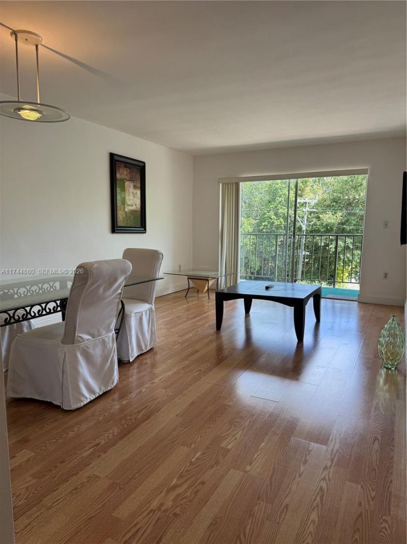 1225 NE 124th St, Unit 33A, North Miami, FL 33161 Photo