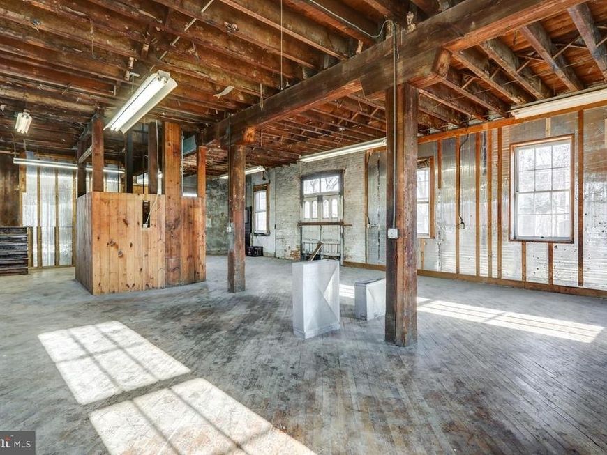 26 N Hart Street, Manheim, PA 17545 Main Photo