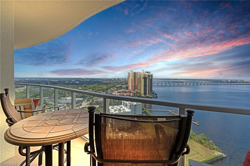 3000 Oasis Grand Blvd, Unit 2203, Fort Myers, FL 33916 Photo