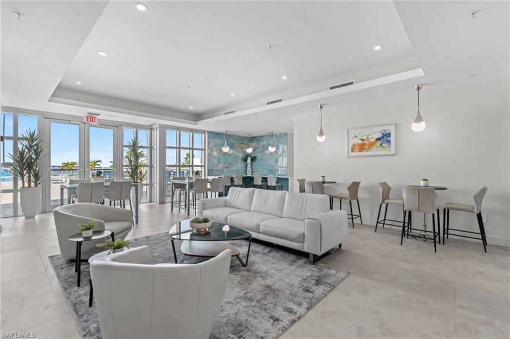 3000 Oasis Grand Blvd, Unit 2203, Fort Myers, FL 33916 Photo