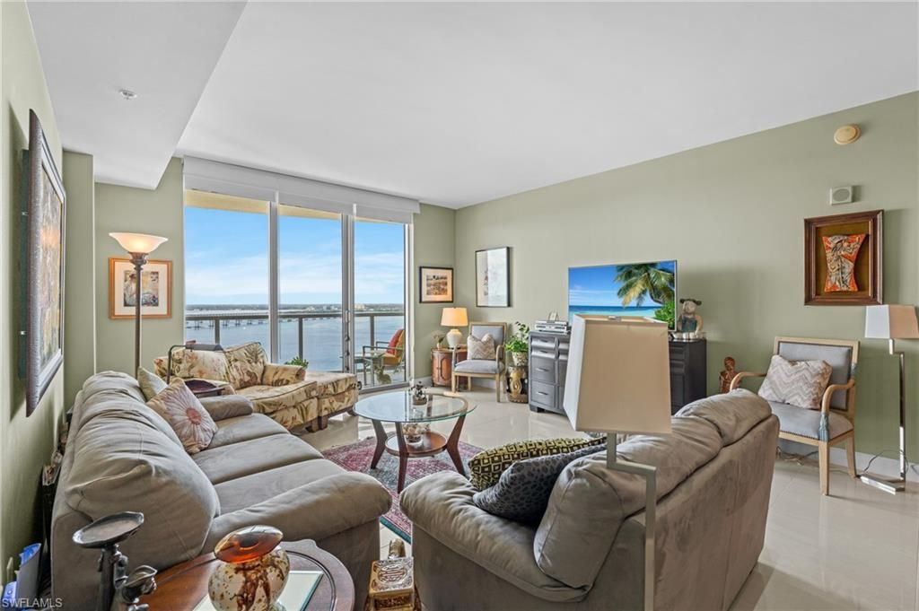 3000 Oasis Grand Blvd, Unit 2203, Fort Myers, FL 33916 Photo