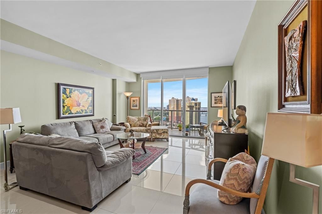 3000 Oasis Grand Blvd, Unit 2203, Fort Myers, FL 33916 Photo