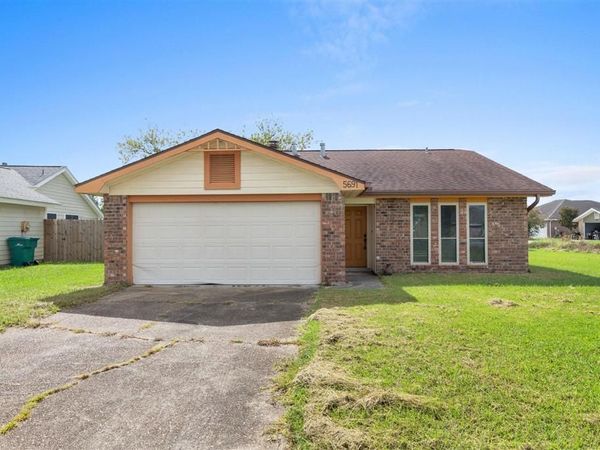 5691 Smokey Hills Trail, Lake Charles, LA 70605