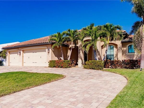 133 SW 54th TER, CAPE CORAL, FL 33914