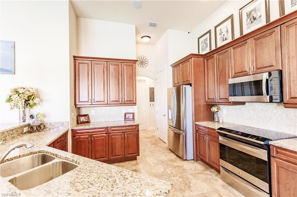 133 SW 54th Ter, Cape Coral, FL 33914 Photo