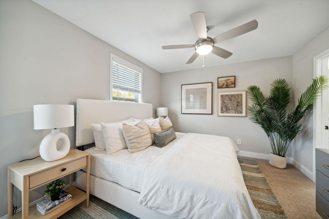 822 Alma Square Drive Photo 16