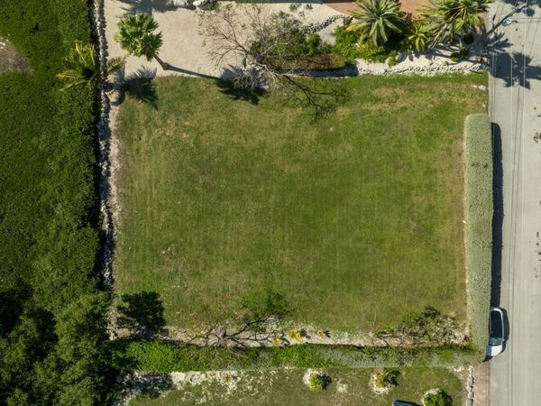 120 Pirates Cove Drive, MARATHON, FL 33050