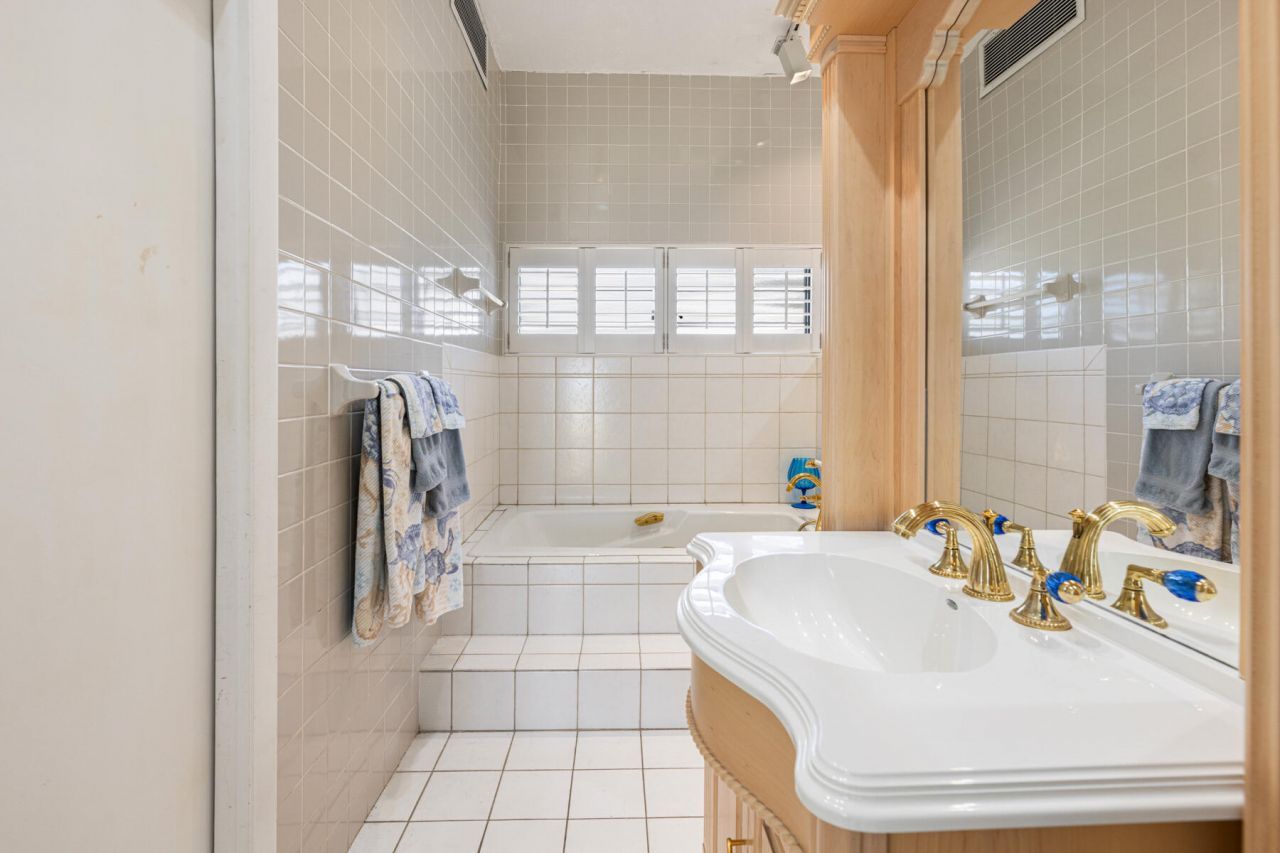 120 Pirates Cove Drive, Marathon, FL 33050 Photo