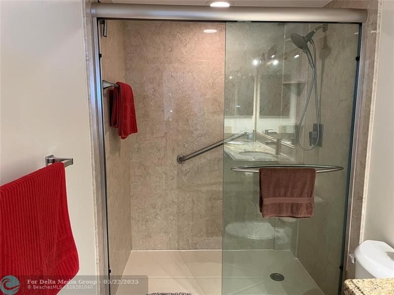 7260 Kinghurst Drive, Unit 606, Delray Beach, FL 33446 Photo