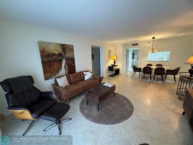 7260 Kinghurst Drive, Unit 606, Delray Beach, FL 33446 Photo