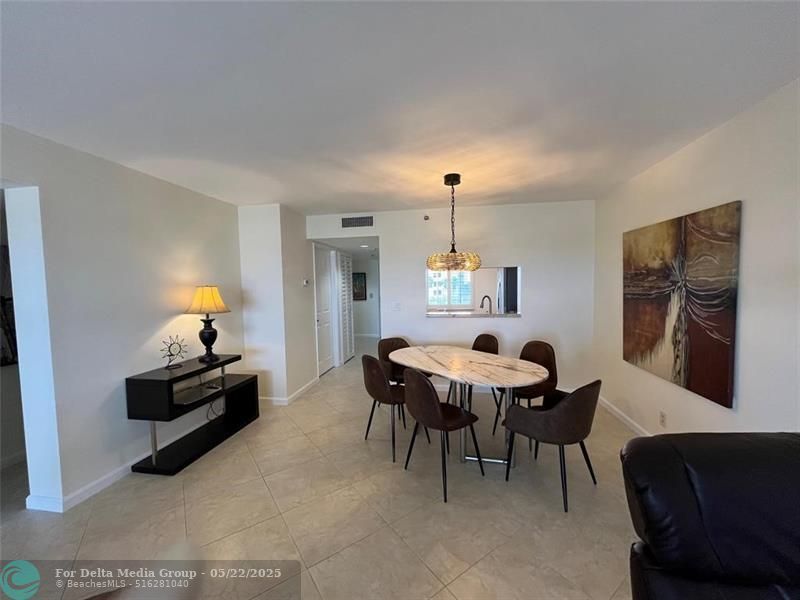 7260 Kinghurst Drive, Unit 606, Delray Beach, FL 33446 Photo