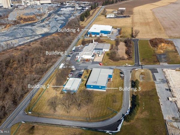 1246 and 1246-A MAIDENCREEK ROAD, FLEETWOOD, PA 19522