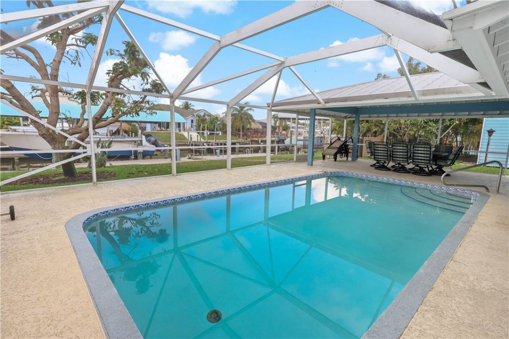 1319 SW Dyer Point Road, Palm City, FL 34990 Photo