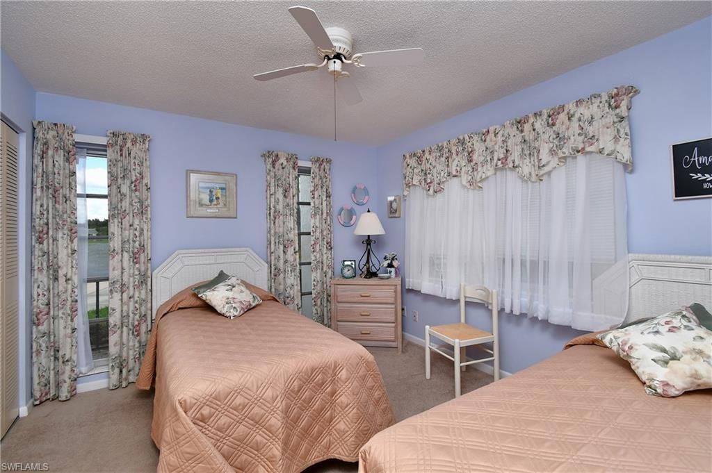 8 Park Lane Cir, Lehigh Acres, FL 33936 Photo