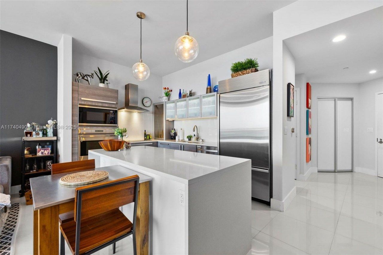 2020 N Bayshore Dr, Unit 1708, Miami, FL 33137 Photo