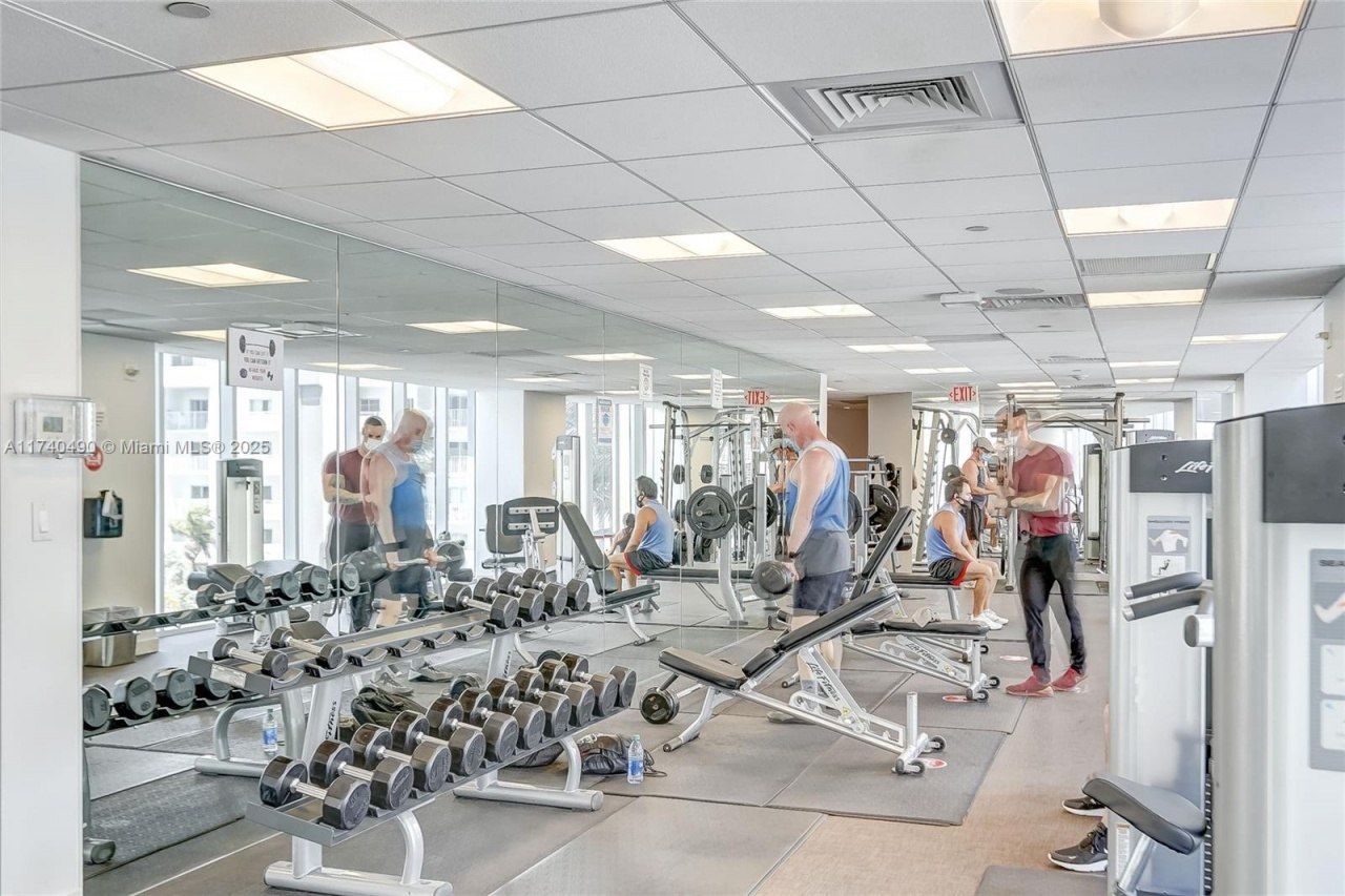 2020 N Bayshore Dr, Unit 1708, Miami, FL 33137 Photo