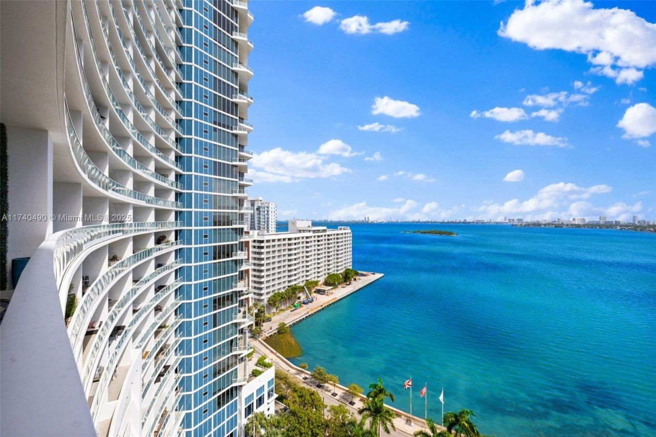 2020 N Bayshore Dr, Unit 1708, Miami, FL 33137 Photo