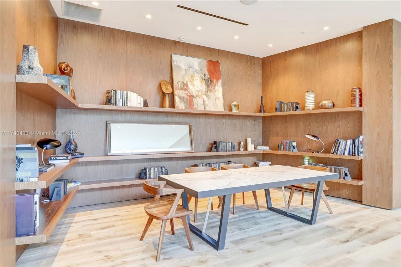 2020 N Bayshore Dr, Unit 1708, Miami, FL 33137 Photo