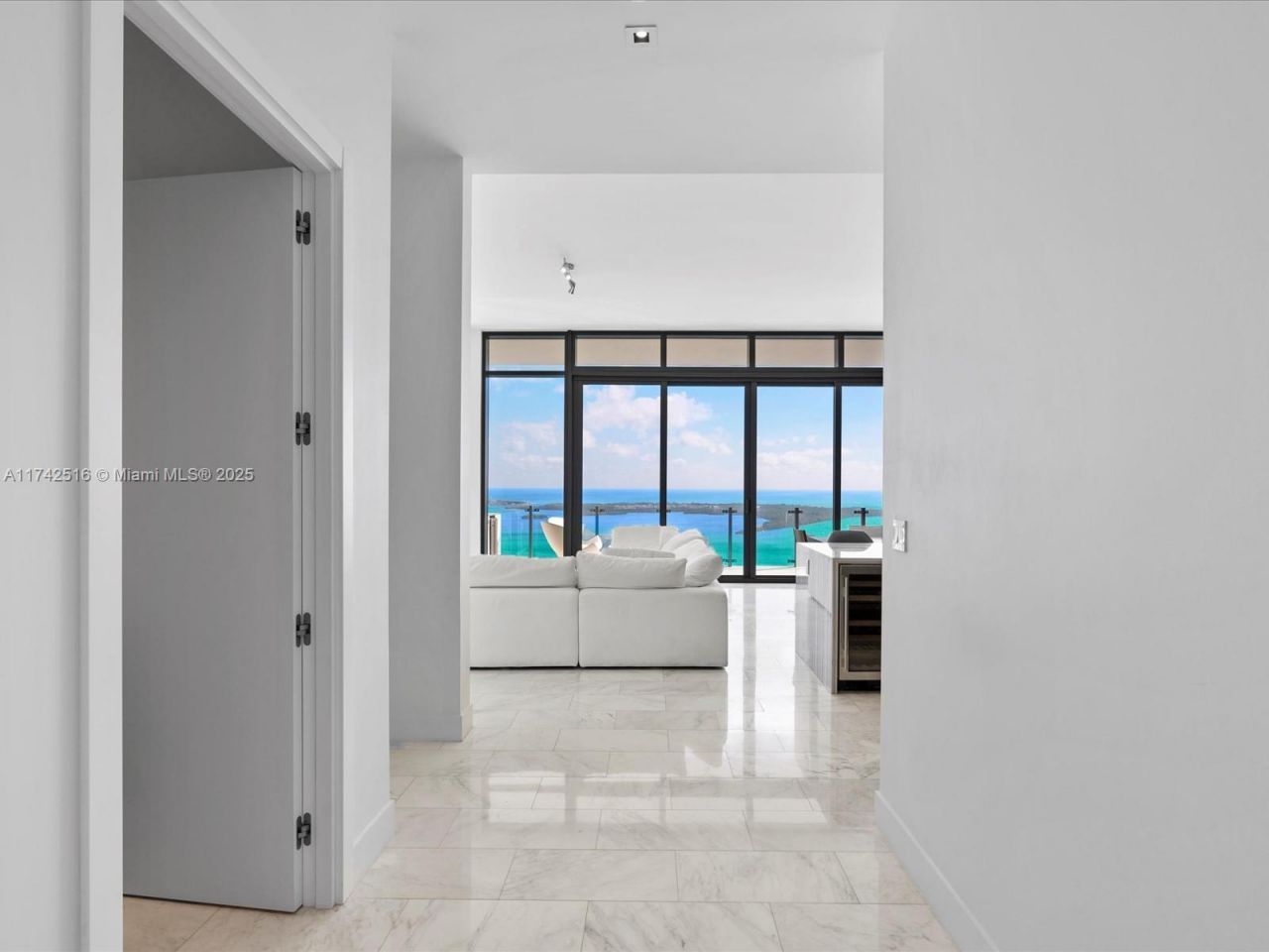 1451 Brickell Ave, Unit 5101, Miami, FL 33131 Photo