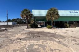 910 Highway 17 Business photo 4