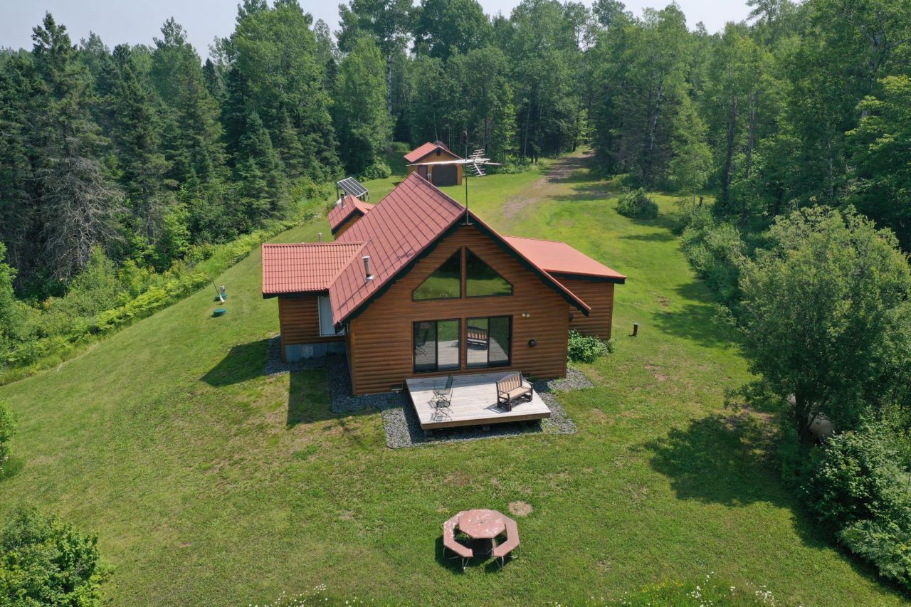 3437 Blueberry Hill Rd., Two Harbors, MN 55616