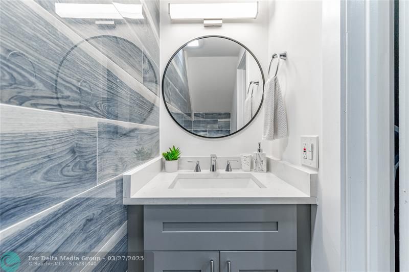 807 SW 14th Court, Fort Lauderdale, FL 33315 Photo