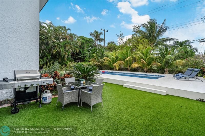 807 SW 14th Court, Fort Lauderdale, FL 33315 Photo