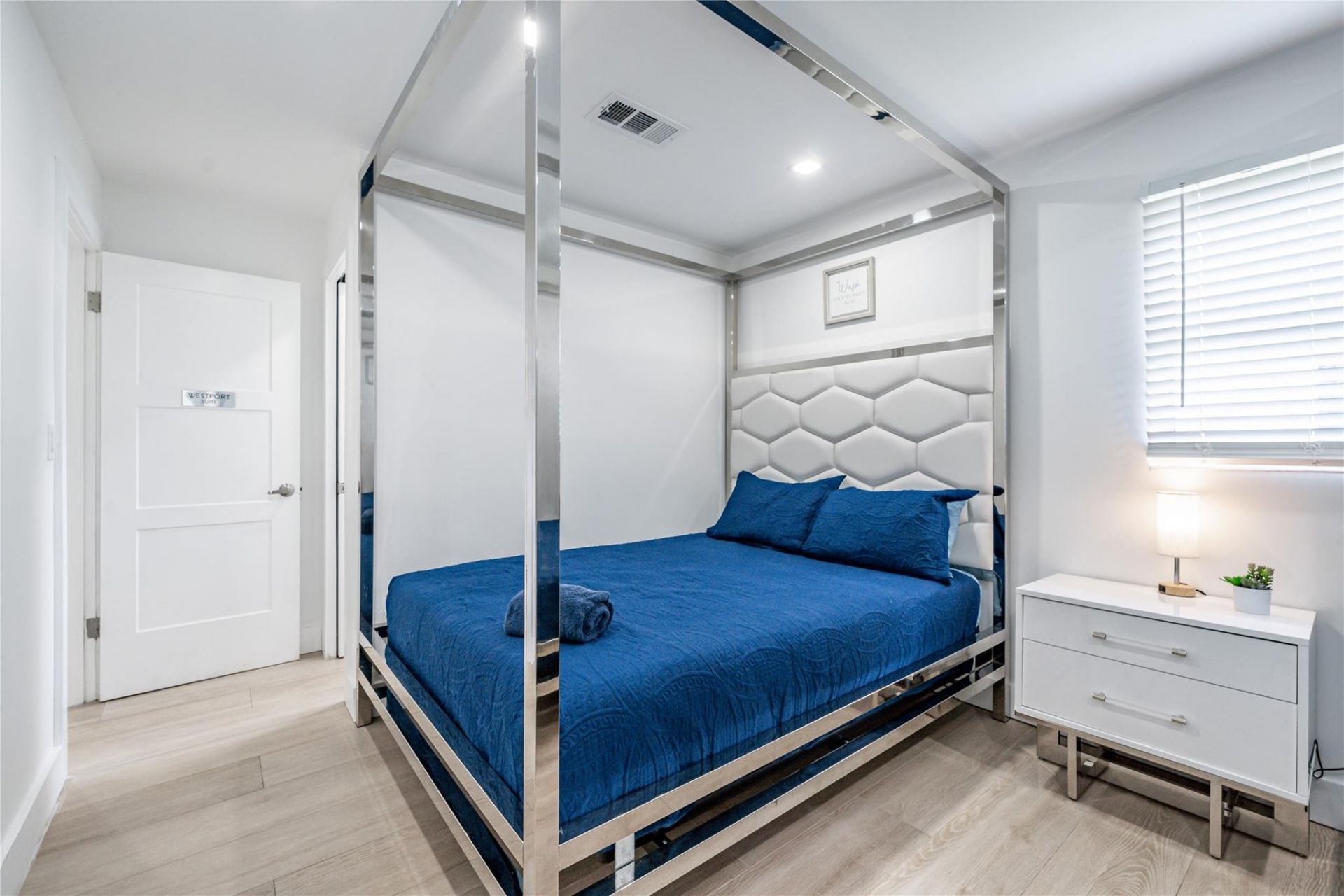 825 SW 14th Street, Fort Lauderdale, FL 33315 Photo