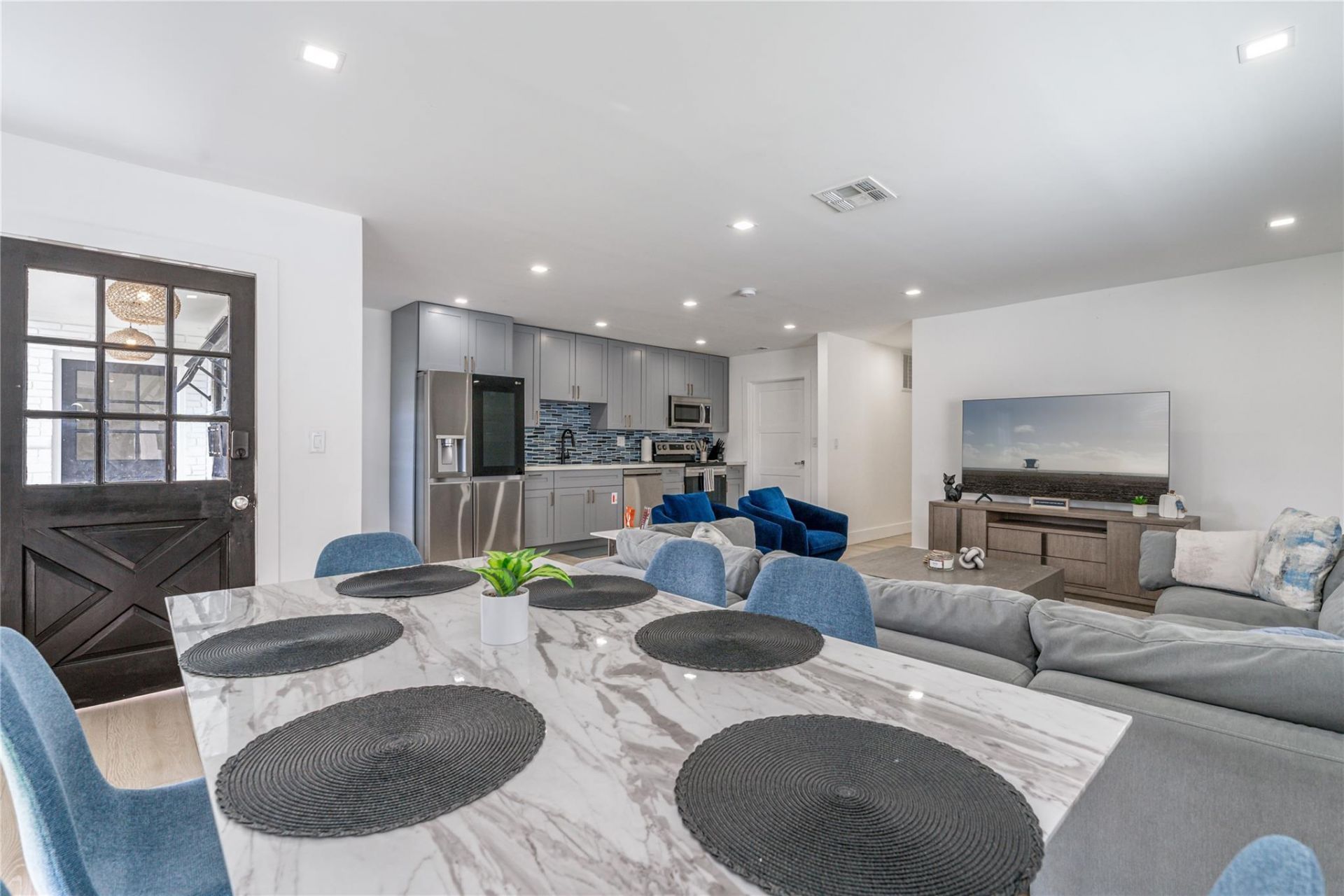 825 SW 14th Street, Fort Lauderdale, FL 33315 Photo