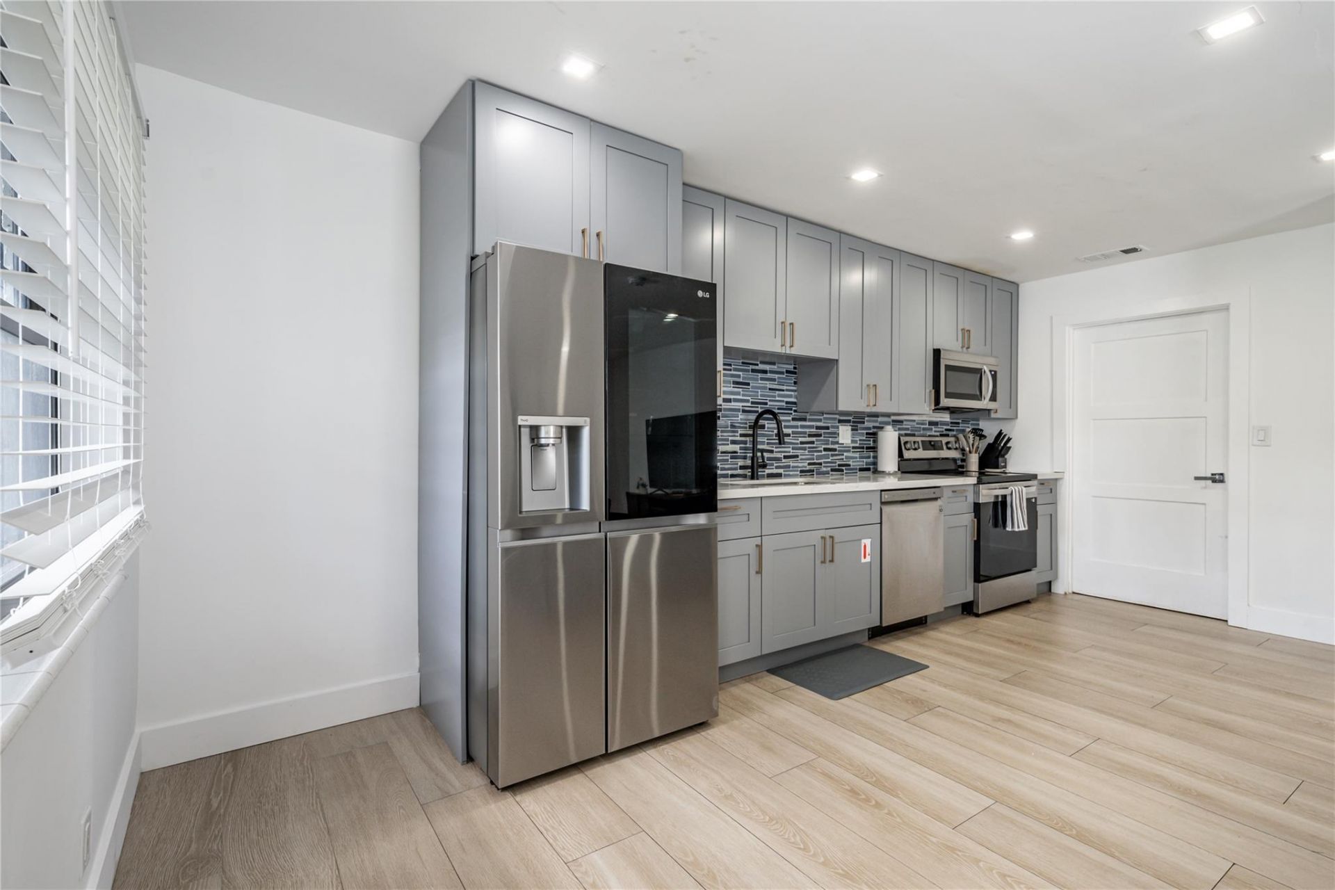 825 SW 14th Street, Fort Lauderdale, FL 33315 Photo