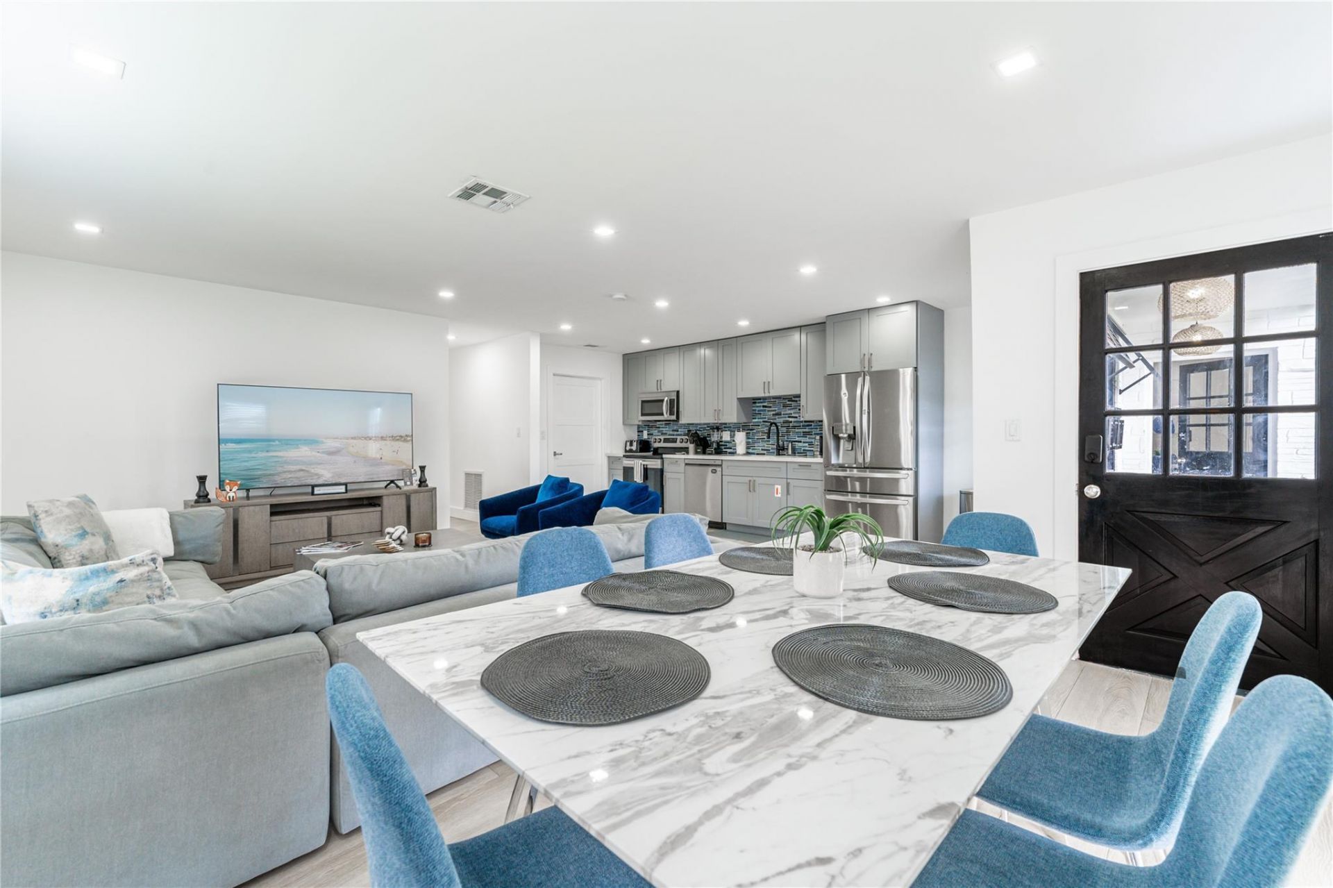 825 SW 14th Street, Fort Lauderdale, FL 33315 Photo