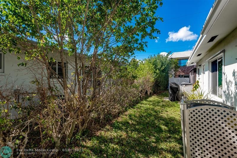 321 SE 1st Avenue, Pompano Beach, FL 33060 Photo