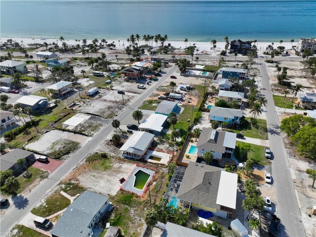161 Hibiscus Dr, Fort Myers Beach, FL 33931 Photo