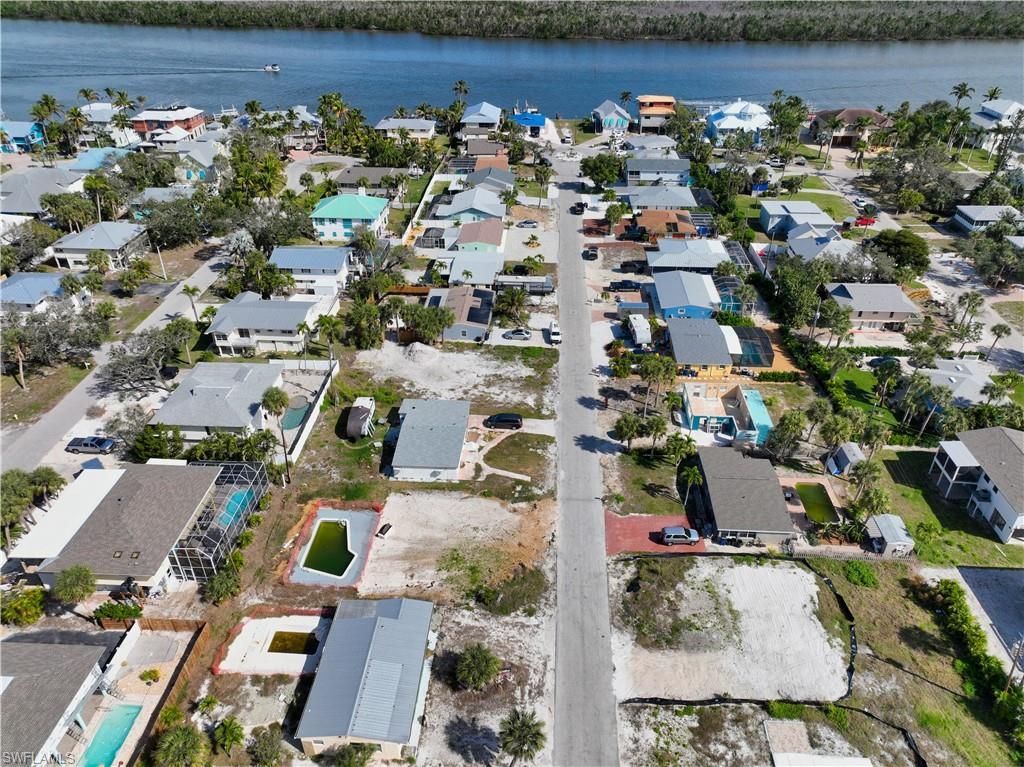 161 Hibiscus Dr, Fort Myers Beach, FL 33931 Photo