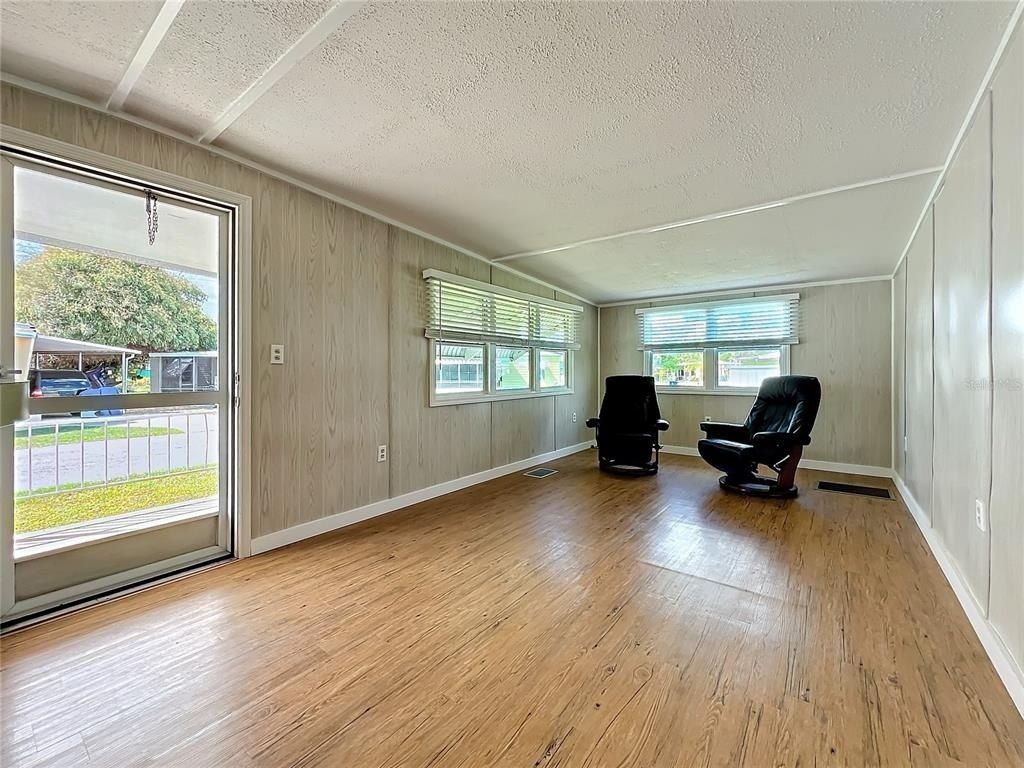 139 Gaslight Avenue, North Fort Myers, FL 33917 Photo