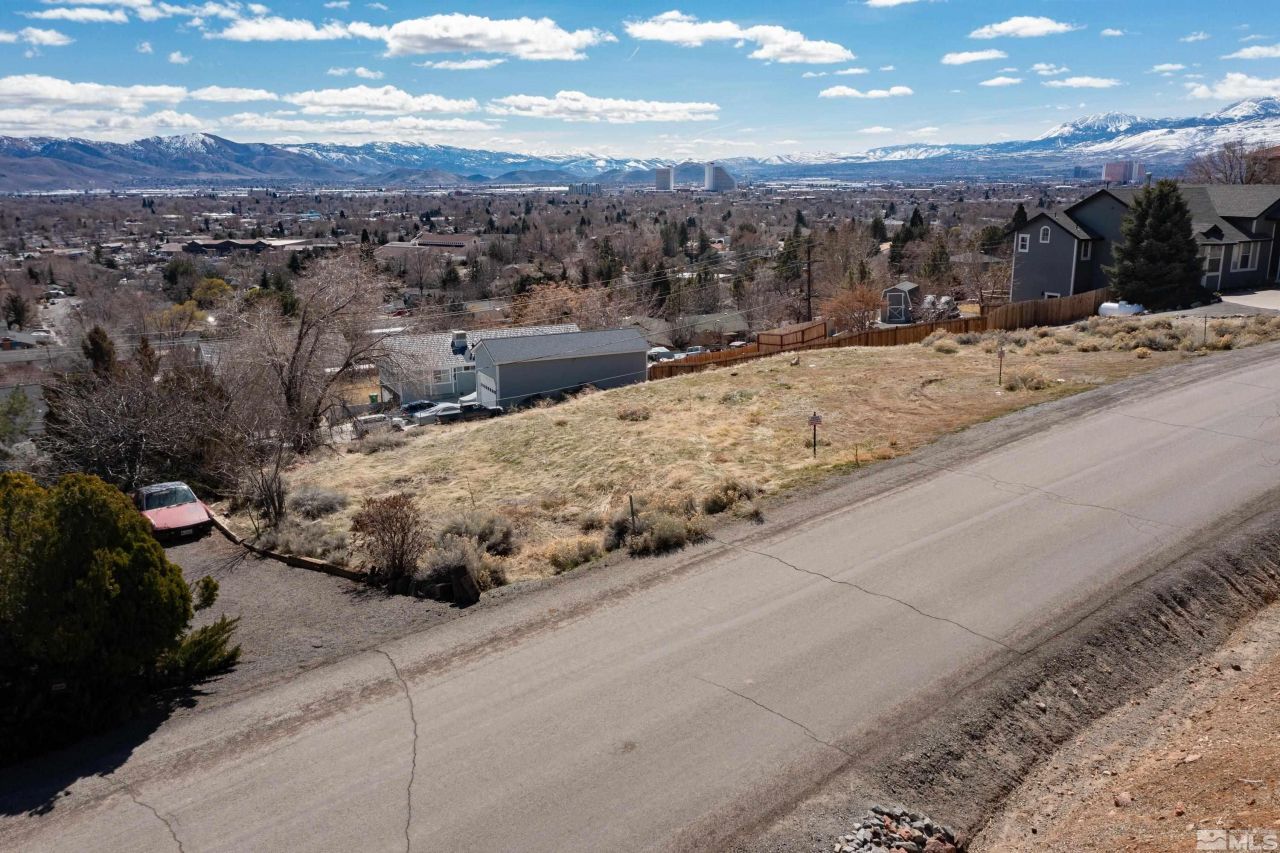 5530 High Rock Way, Sparks, NV 89431 Photo