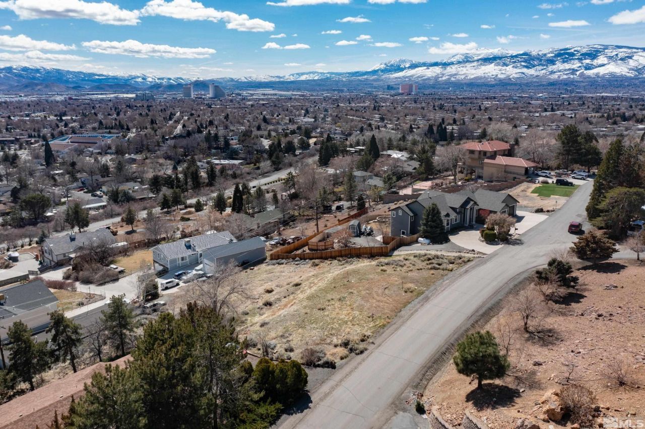 5530 High Rock Way, Sparks, NV 89431 Photo