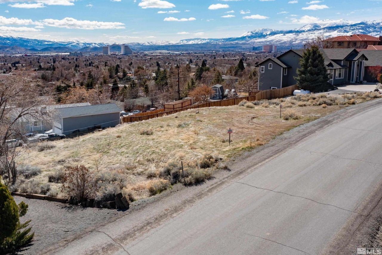 5530 High Rock Way, Sparks, NV 89431 Photo