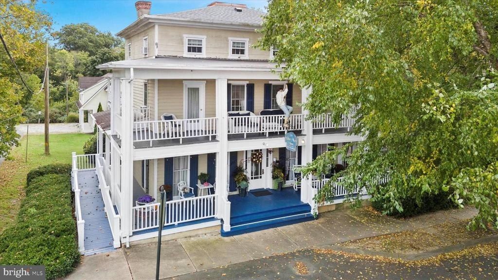 300 Bohemia Avenue, Chesapeake City, MD 21915 Main Photo