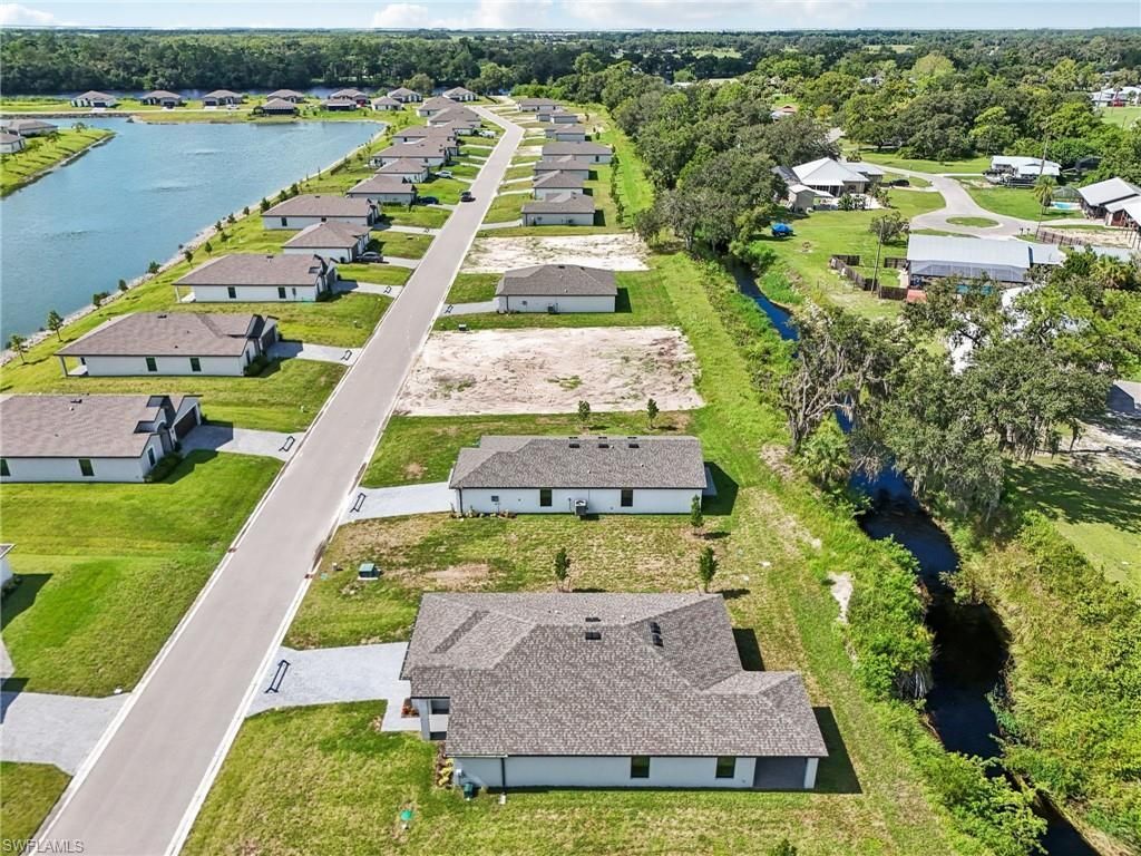 812 Gen D Macarthur Ave, Labelle, FL 33935 Photo