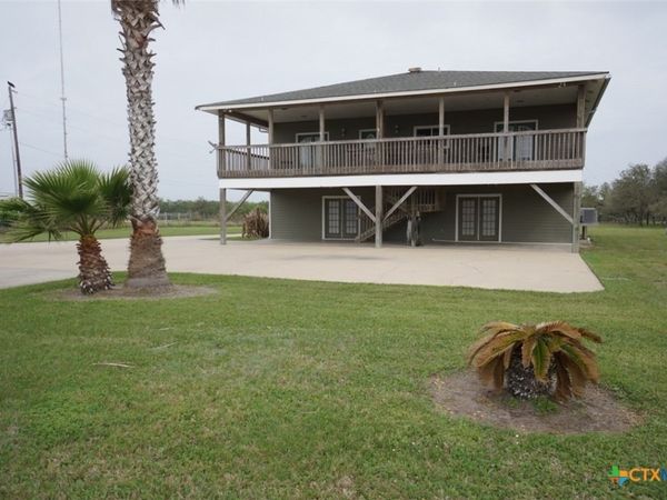 3100 W Harrison Avenue, Port O'Connor, TX 77982