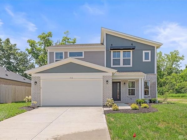 710 Deerhurst Drive, Vandalia, OH 45377