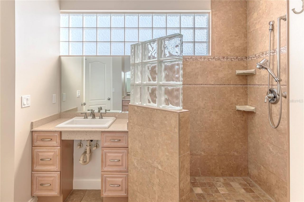 3073 Gulf Winds Circle, Hernando Beach, FL 34607 Photo