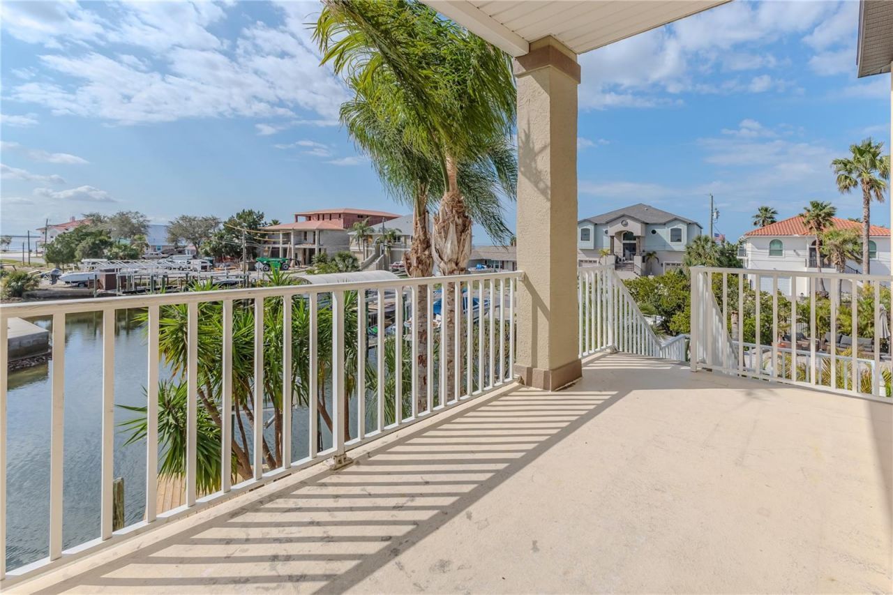3073 Gulf Winds Circle, Hernando Beach, FL 34607 Photo