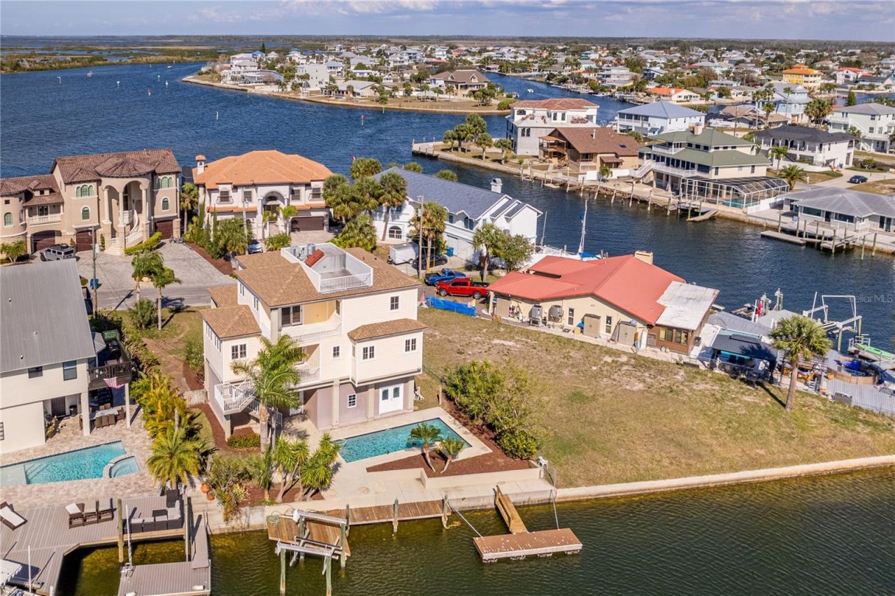 3073 Gulf Winds Circle, Hernando Beach, FL 34607 Photo