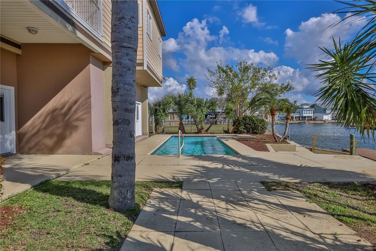 3073 Gulf Winds Circle, Hernando Beach, FL 34607 Photo