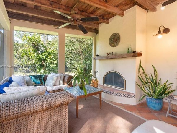 37255 SW 214th Ave, Homestead, FL 33034